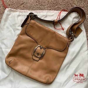 COACH Soho Bleecker Burnished Leather Tan Purse